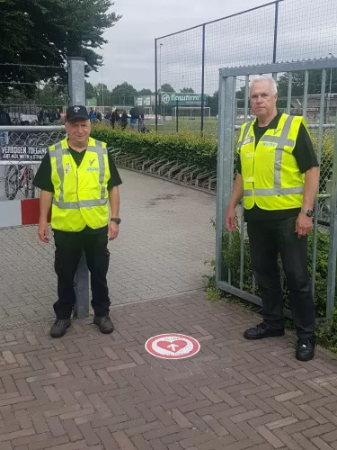 UDI met vlag en wimpel beoordeeld door de auditor veiligheid van de KNVB